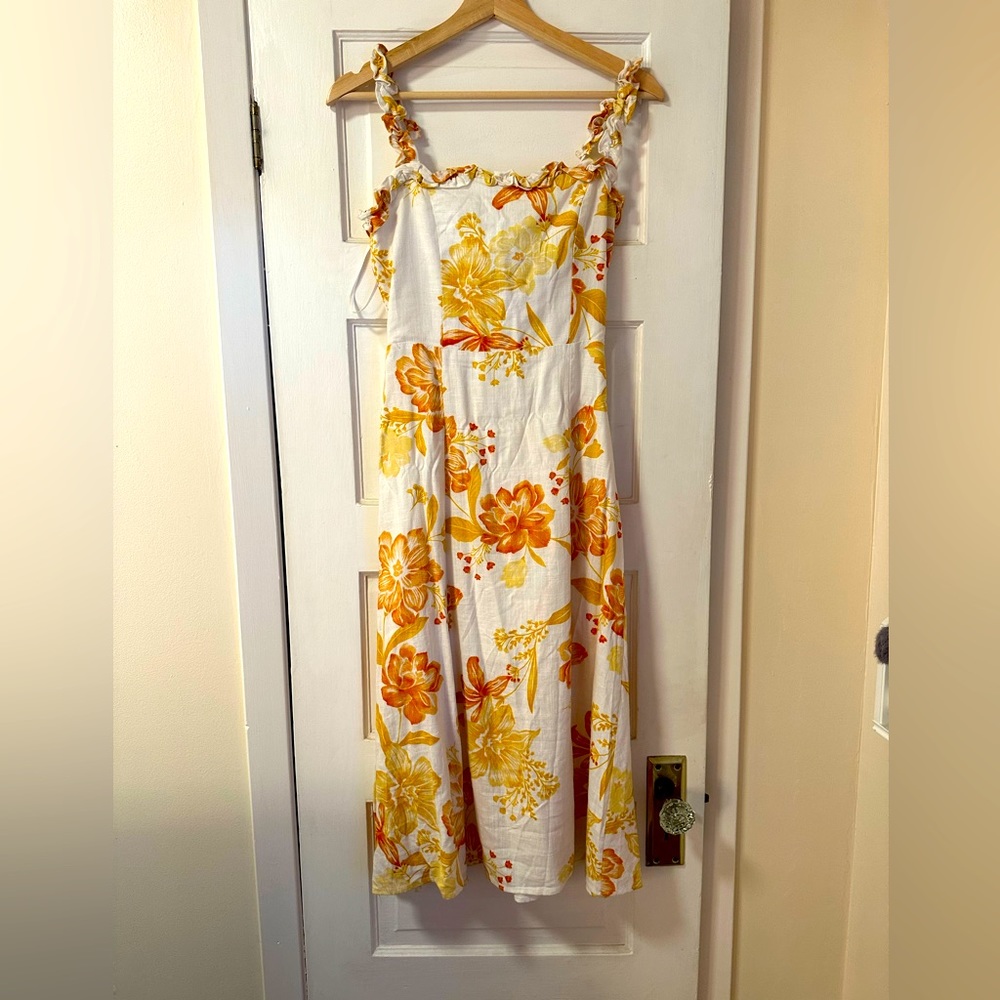 White floral paper heart petal and pup boho dress size 6 XS